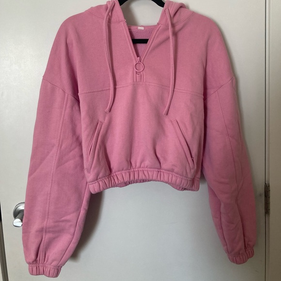 Alo yoga pink sweatsuit (sweater, pants) - Picture 1 of 7